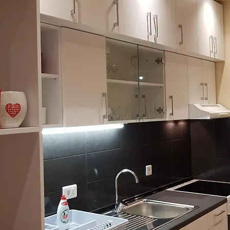Gea 24 Sa Garazom Apartman *