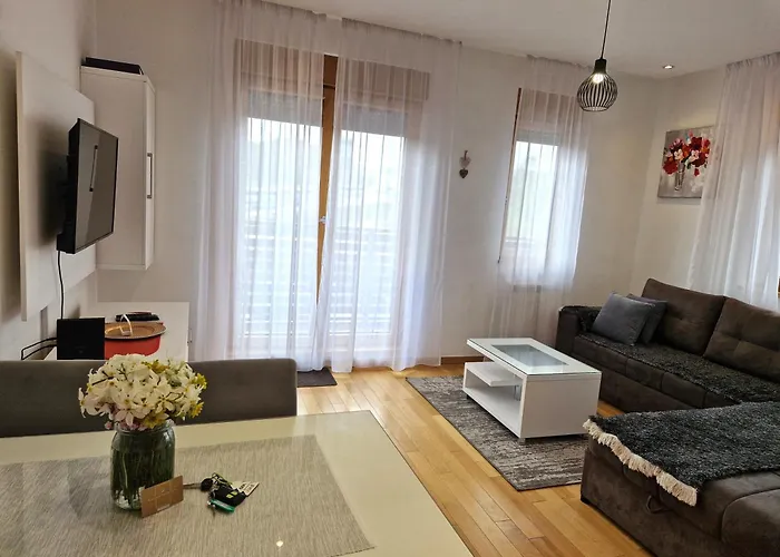 Апартаменты Gea 24 Sa Garazom